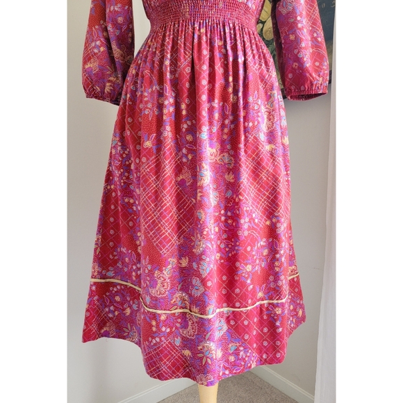 70s Red Floral Cinched Waist 1970s Vintage Midi Dress by ' Belle France ' - Picture 5 of 8